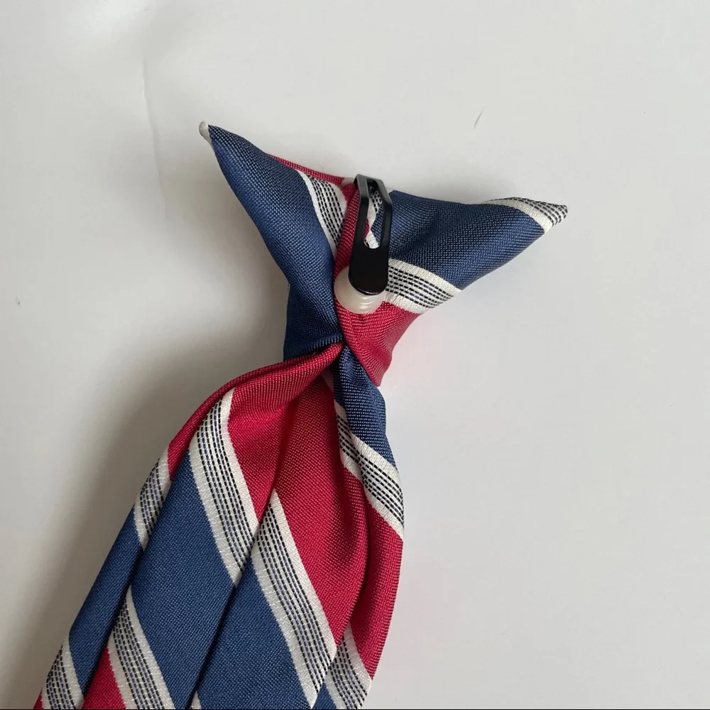 Tie clip on